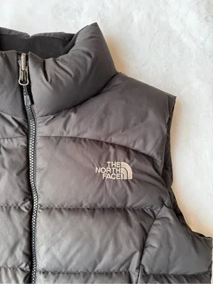 The North Face Nuptse 2 TNF Black 700 Puffer Vest thumbnail 4