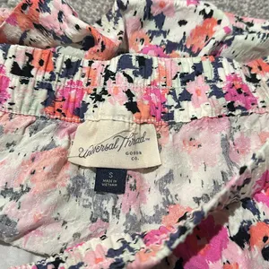 Universal Threads Target Floral tiered skirt size‎ small thumbnail 3