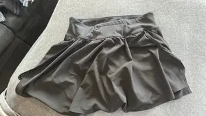 Spanx golf skirt thumbnail 2