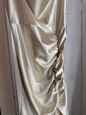 Popular 21 Dress thumbnail 3