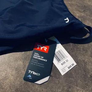 TYR Women's Durafast Elite Diamondfit Swimsuit thumbnail 5