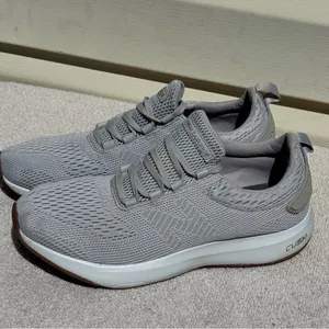 New Balance Cush+ Gray Knit Sneakers Comfort Walking Shoes Size 9.5 thumbnail 2