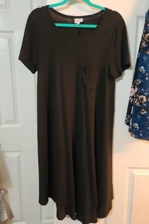 LuLaRoe  Carly thumbnail 1