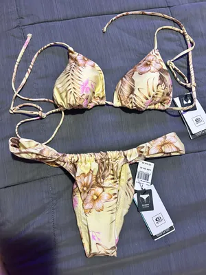 Rip Curl Bikini thumbnail 1