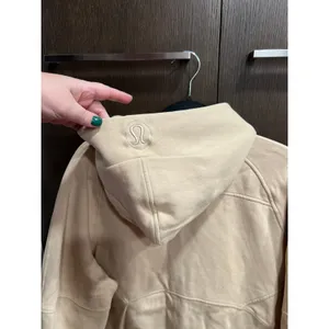 Lululemon Scuba Oversized Half-Zip Hoodie in a light beige XL-XXL thumbnail 3