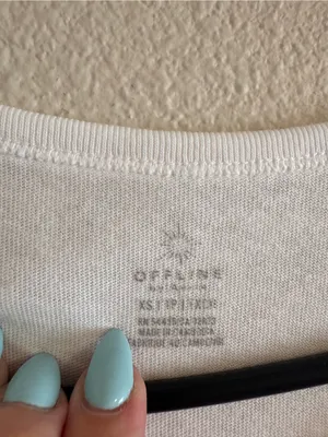 NWT White Graphic Crew Neck T-Shirt thumbnail 2