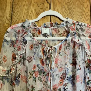 HD In Paris Anthropologie Womens Size Petite XS Multicolor Floral Sheer Silk Top thumbnail 2