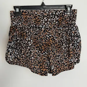 FP Movement Get Your Flirt‎ On Leopard Print Running Shorts XS thumbnail 3