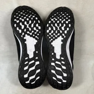 Nike Revolution 6 FlyEase Black White Womens Running Shoes DC8992-003 Size 11 thumbnail 11