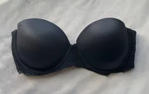 PINK - Victoria's Secret strapless bra thumbnail 1