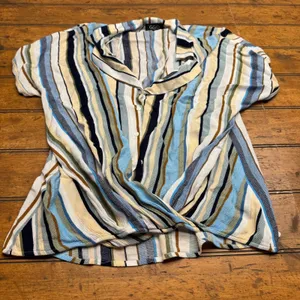 GIGIO USA Women's Striped Twist Front‎ Shirt Blouse Top Size S thumbnail 1