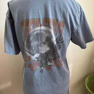 Volcom‎ blue cotton tee with moon and roses graphic thumbnail 1