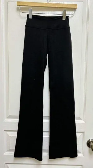 Pants thumbnail 1