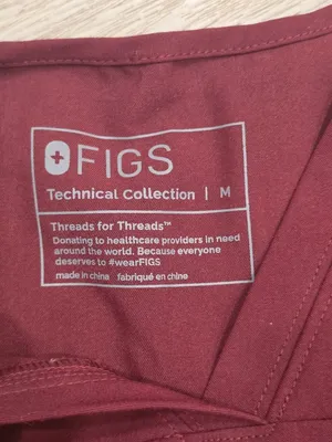 Figs Burgundy Technical Collection Medical Scrub Top With V-Neck & Pocket M thumbnail 3