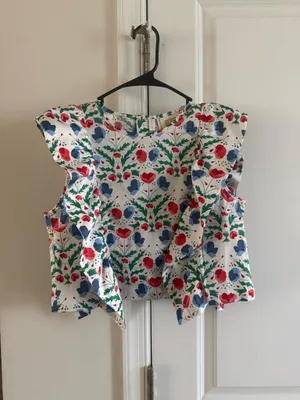 Emily McCarthy floral crop XS thumbnail 2