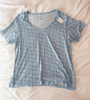 American Eagle Soft & Sexy Blue Floral V-Neck T-Shirt Size XS thumbnail 1