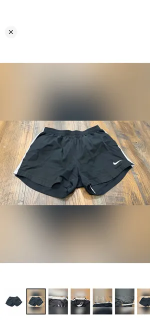 Nike Shorts Women’s Size Small Black White Workout Running Athletic Active thumbnail 2