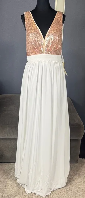 Women’s Full Length Prom Party Dress Deep V-Neck Sequined Bodice Bow Size 2 NEW thumbnail 1