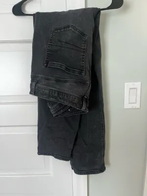 American Eagle Mom Jeans thumbnail 3