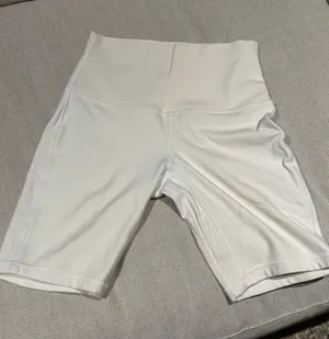 Lululemon Align Shorts 6” thumbnail 1