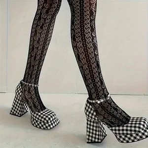 Black Lace Hollow thumbnail 10