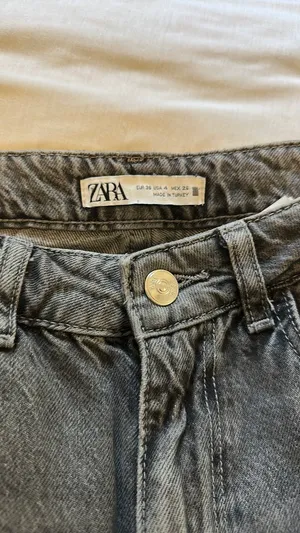 ZARA Jeans thumbnail 2