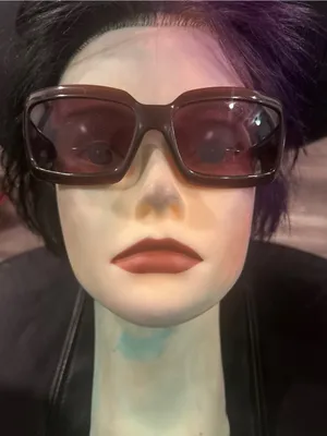 Oversized Brown Gradient Sunglasses and 1.50 Readers thumbnail 9