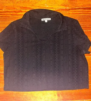 Wall Flower Black patterned crop top thumbnail 1