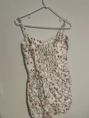 Reformation Roarke Linen Floral Dress in Gabrielle print thumbnail 11