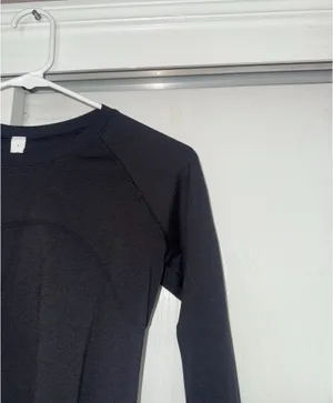 Lululemon Swiftly Tech Long Sleeve - black thumbnail 4