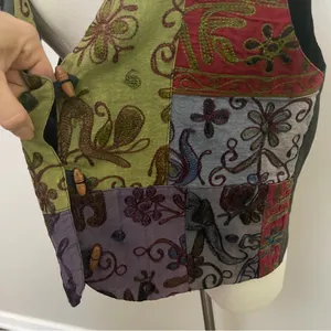 Vintage Patchwork Vest Embroidered Floral Birds Art To Wear Wood Toggle Buttons thumbnail 5