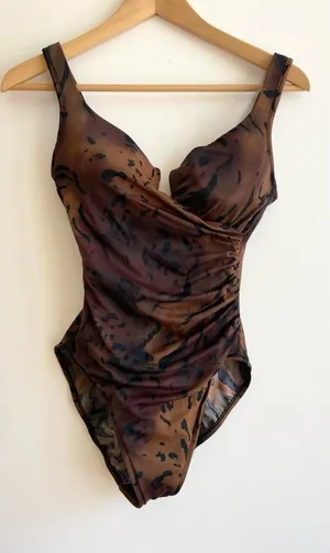 Miraclesuit One Piece Swimsuit Size 8 Ruched Underwire Vintage 90s High Cut thumbnail 1