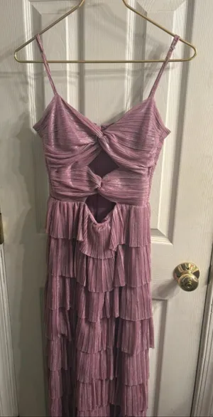 Gianni Bini prom dress thumbnail 1