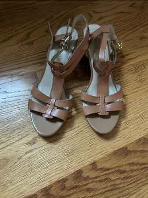 Franco Sarto Wedge Leather Sandals thumbnail 2