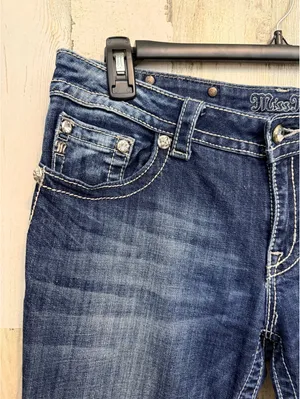Miss Me Jeans Women’s 32 Bootcut Dark Wash Embellished Floral Rhinestone thumbnail 3