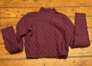 La Hearts Mock‎ Neck Cropped Top Long Sleeve Womens S Burgundy thumbnail 1