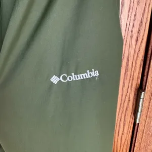 Columbia women’s 2X Omni Shield Coat Parka Ski Jacket Green Hooded Cinch waist thumbnail 3