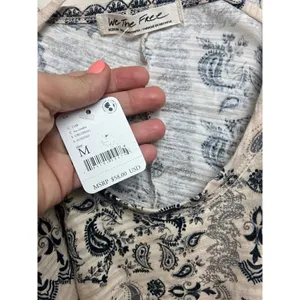 Free People Hey Girl Paisley Tan Strappy Handerkerchief Crop Top NWT Sz. M thumbnail 3