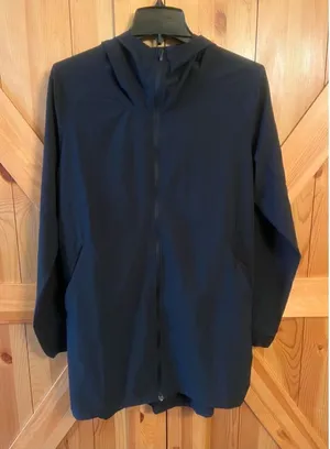 Merrell jacket windbreaker ￼size S black zip up, zip pockets (1559) thumbnail 1
