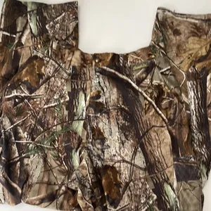 Gamehide hunting cargo pants. Size large or 12. Various Pockets. thumbnail 5