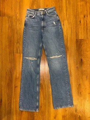 Zara Ripped Knee Straight Leg Long Jeans thumbnail 5