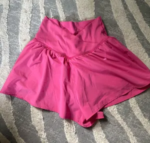 Aerie offline women’s high waisted athletic pink shorts XS thumbnail 1