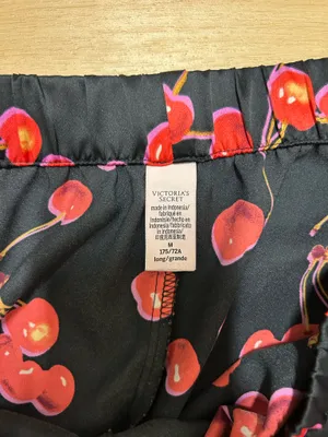 Victoria’s Secret pjs thumbnail 2