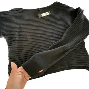 Bobi Black Ribbed Sweater Womens Medium Black Boatneck Thumbhole 34D-88527 thumbnail 3