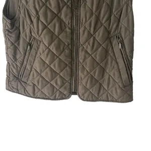 Cabela's Women's Size‎ Small Green Quilted Outdoor Hunting Vest thumbnail 3