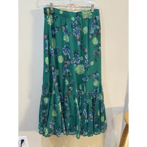 LOFT green floral maxi skirt with‎ a tiered silhouette Green Size Medium thumbnail 3