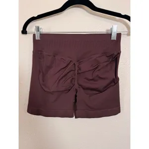 Yeoreo Seamless High Waisted Scrunch Butt Athletic Shorts Brown Medium thumbnail 3