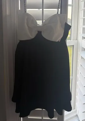 Altar'd State mini dress thumbnail 1