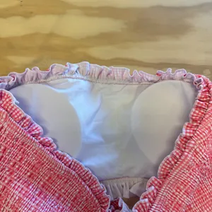 NWT CIDER Red Gingham Smocked Bandeau Swim Bikini Top Ruffle‎ Size L thumbnail 4