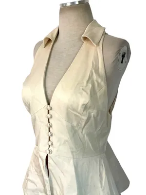 Reformation Rylan Top in Cream 8 Womens Sleeveless Collared Button up thumbnail 6